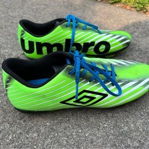 Umbro Kids Green Soccer Shoes